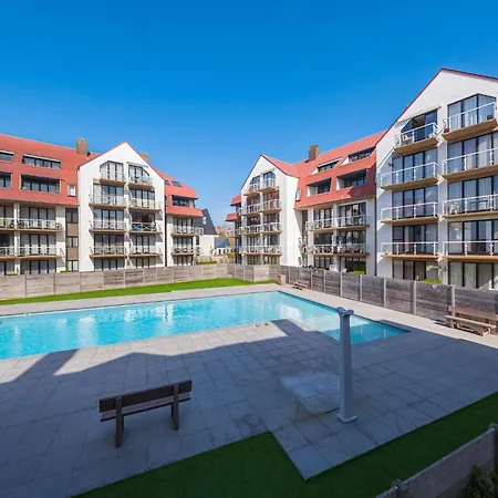 Spacious With Sunny Terrace *