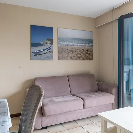 Spacious With Sunny Terrace Apartmán Middelkerke