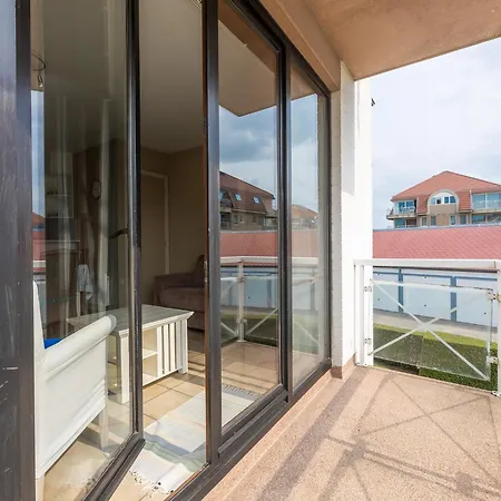Apartmán Spacious With Sunny Terrace Middelkerke